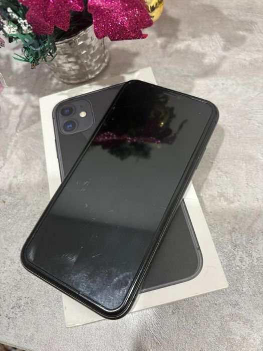 Продам iphone 11