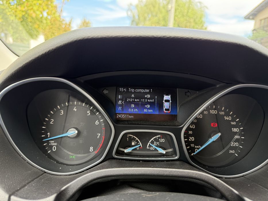 Vand Ford Focus 2016 1 litru Ecoboost Benzina km 243000