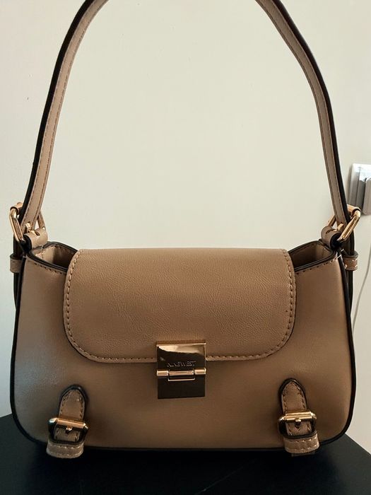 Дамска чанта Nine West