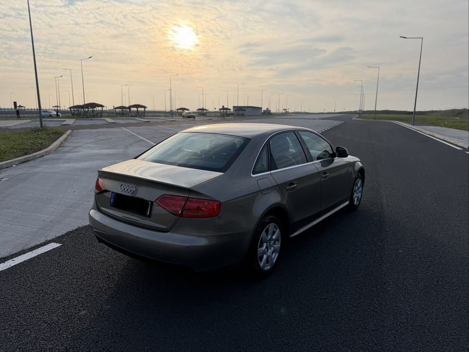Audi A4 B8 2.0 TDI Led/Navi/Piele