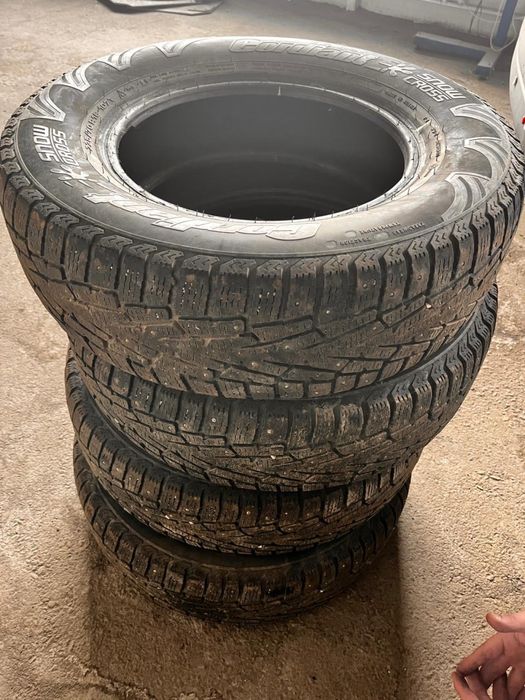 Продам зим рез на R 16