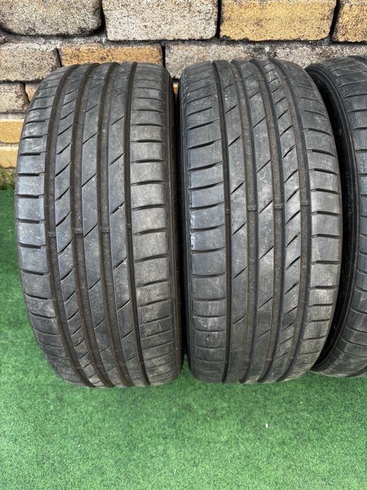 4 броя Летни гуми 215/40 R18 и 245/35 R18 KUMHO ECSTA ps71 Спорт Пакет