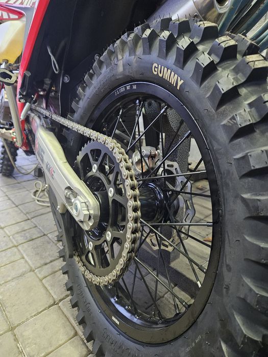 KEWS Индуро 300 новый