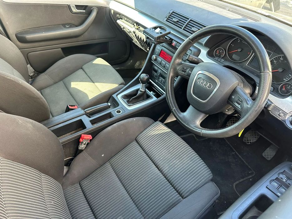 Dezmembrari Audi a4 B7 S-Line 1.9 tdi