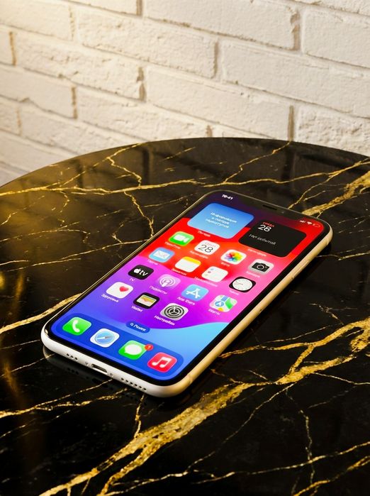 Срочно продам iPhone 11 в идеальном состоянии