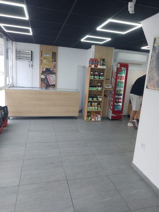 Închiriez spațiu comercial în Mangalia