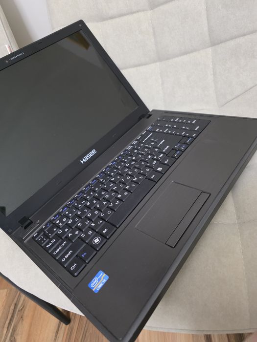 Продам ноутбук Hasee PS3800