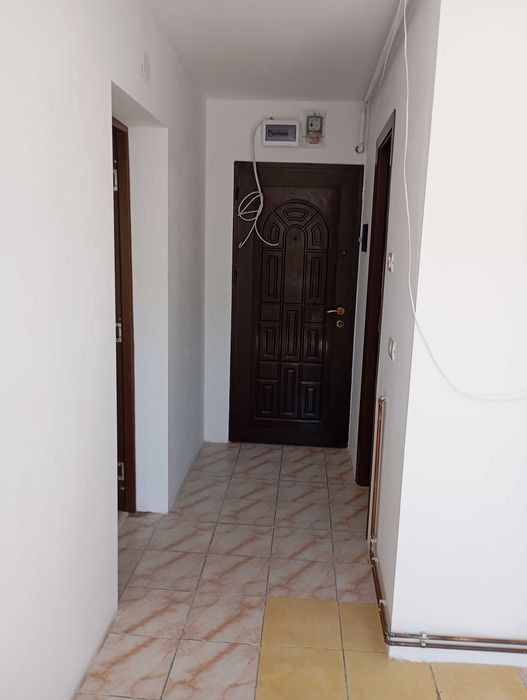Garsoniera de vânzare