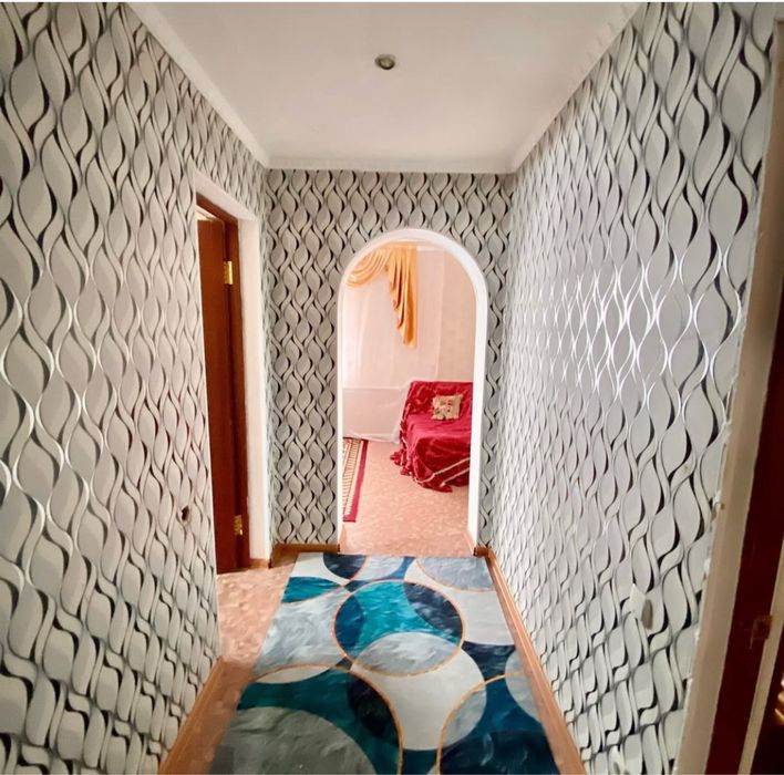 Продам дом 4 комн. район институт