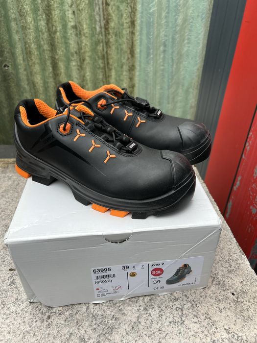 Vand pantofi protectie Uvex marimea 39