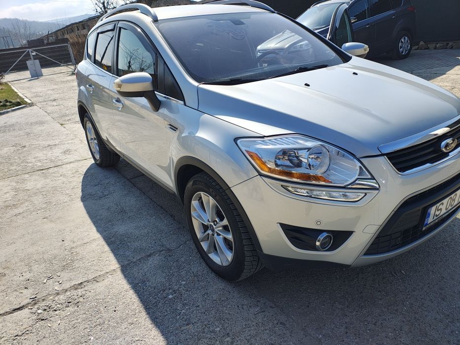 FORD Kuga 2013 — imagine 2