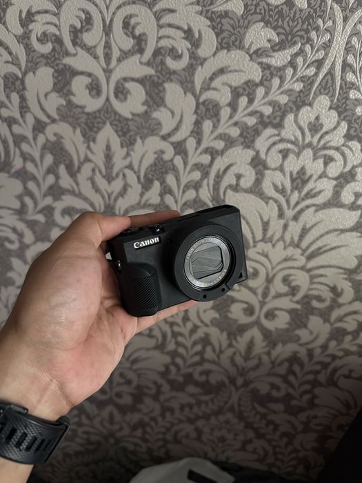 Canon G7x Mark III