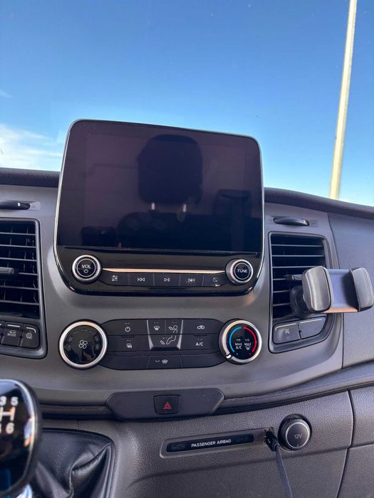 FORD Transit 2021 — imagine 3