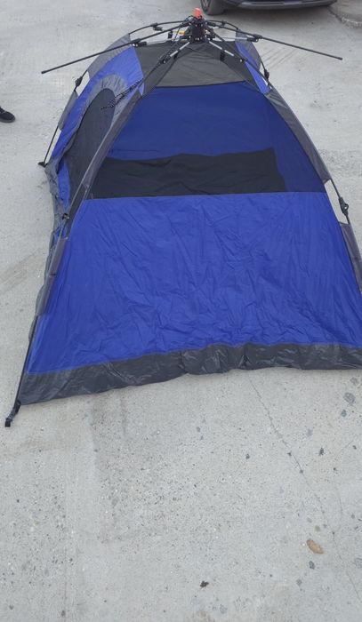 Vand Cort Camping