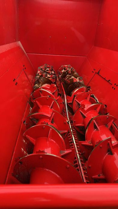 Remorca de mixare si procesare Katana Zago