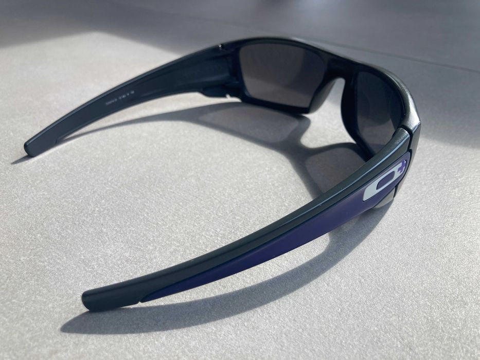 Слънчеви очила Oakley Fuel Cell Hero edition
