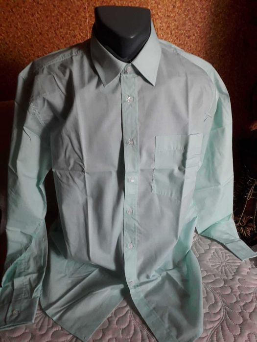 Класически мъжки  ризи