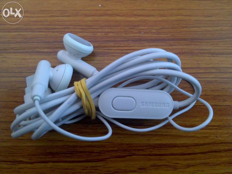 Incarcatoare si casti pt.Samsung