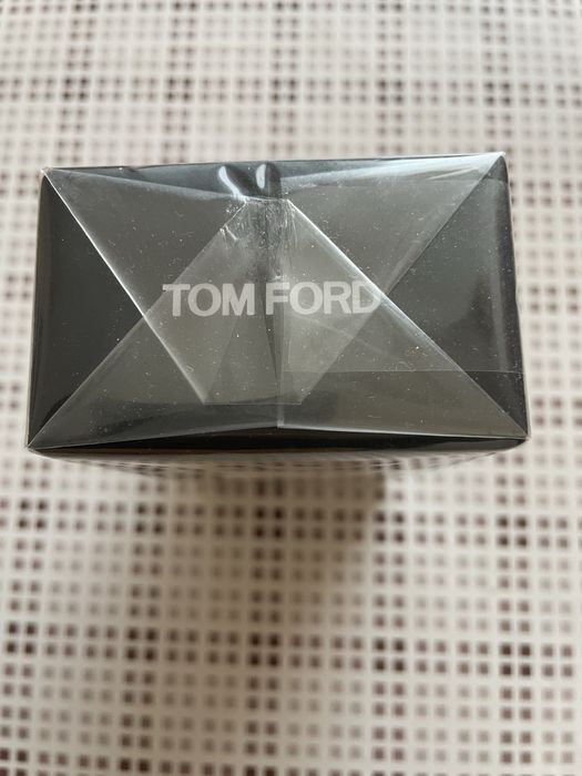 Парфюмu Tom Ford