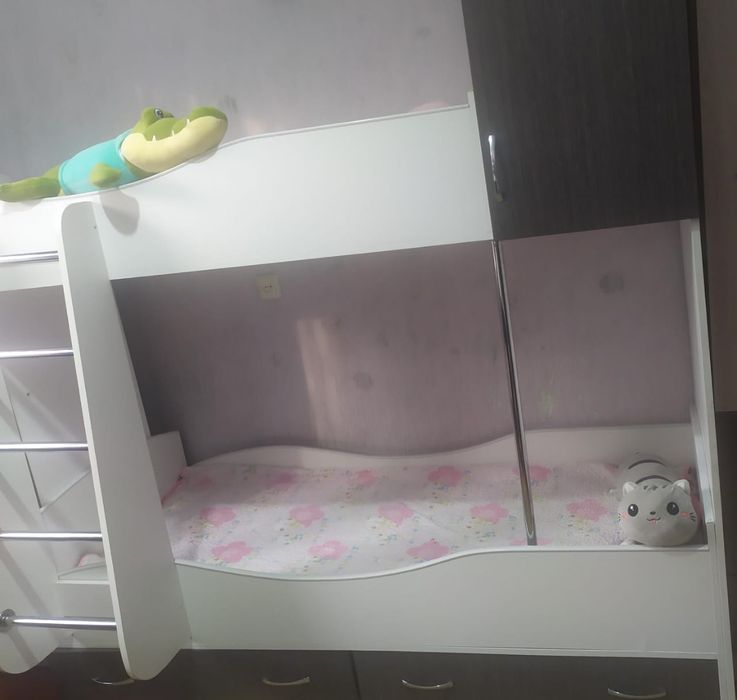 Продам детскую кровать