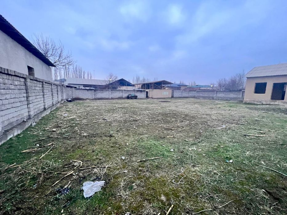 3 сотик ер сотилади