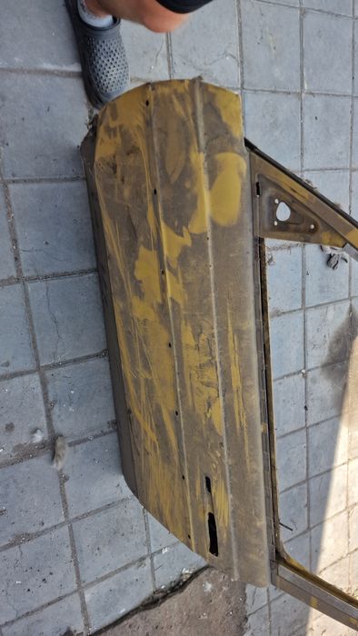 Запчасти на 210 мерседес