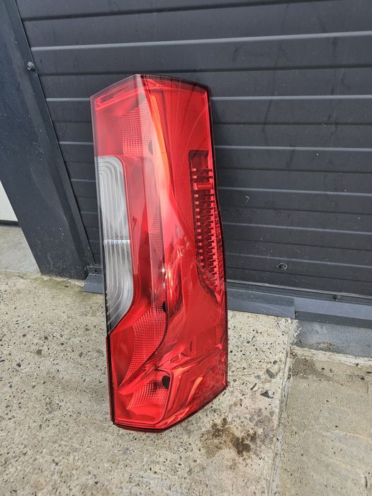 Stop / lampa dreapta spate Mercedes Sprinter