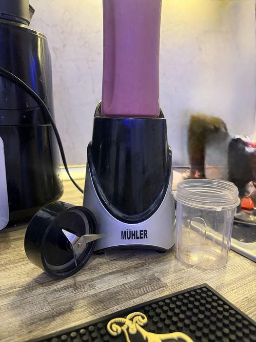 Блендер за смути MUHLER mj-333 300w