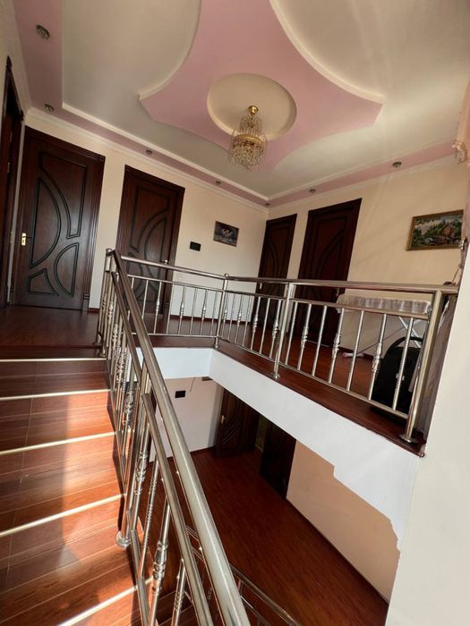 Аренда Яккасарайский р-н шикарный больщой дом