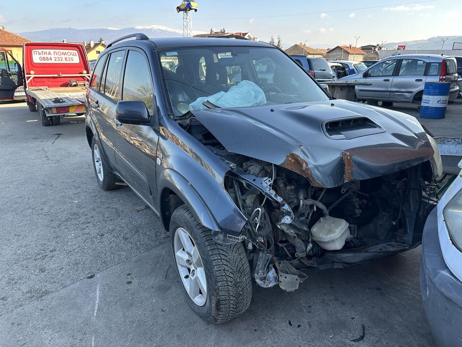 Toyota Rav4 2.0 d4d НА ЧАСТИ