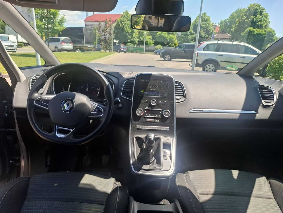 Renault Grand Scenic 4 Business  2019 130000 km 7 locuri