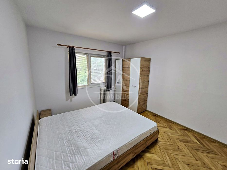 Apartament cu 4 camere de închiriat în zona Decebal, Oradea