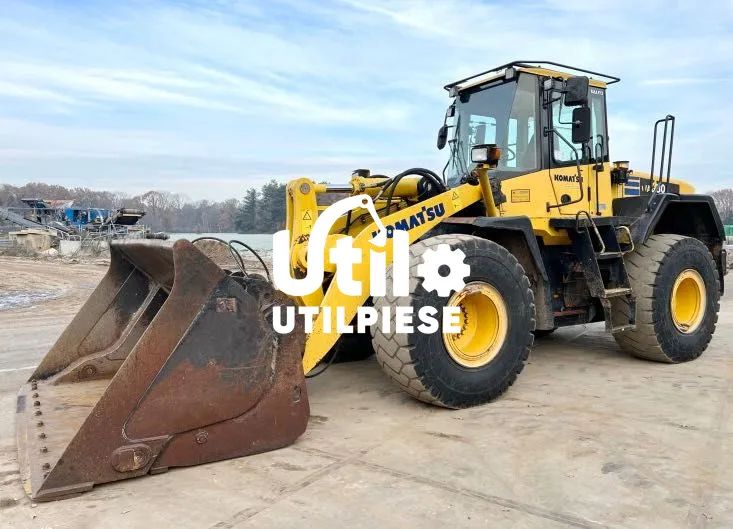 Dezmembrare Incarcator Komatsu WA580-5 WA500-3 WA500-6 WA600-3 WA600-6