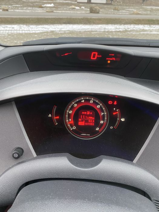 Vand Honda Civic Fn2 Stock, fara nicio modificare.