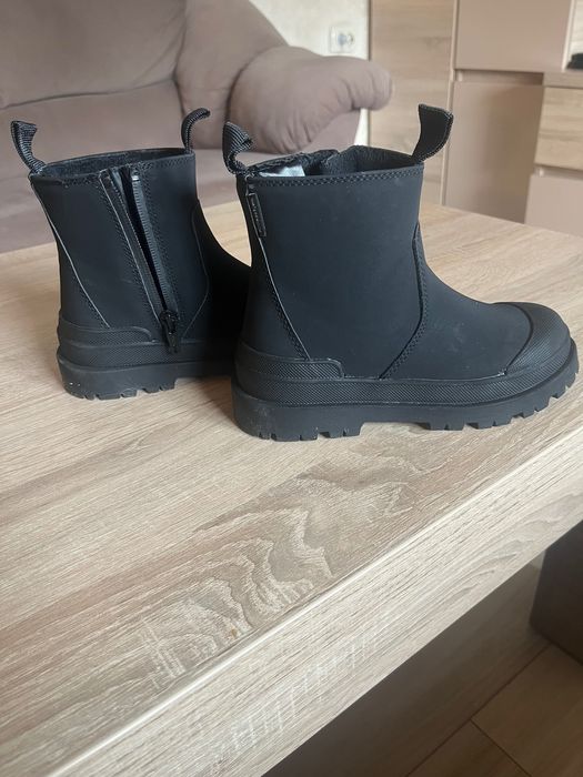 Детски ботушки за момиче