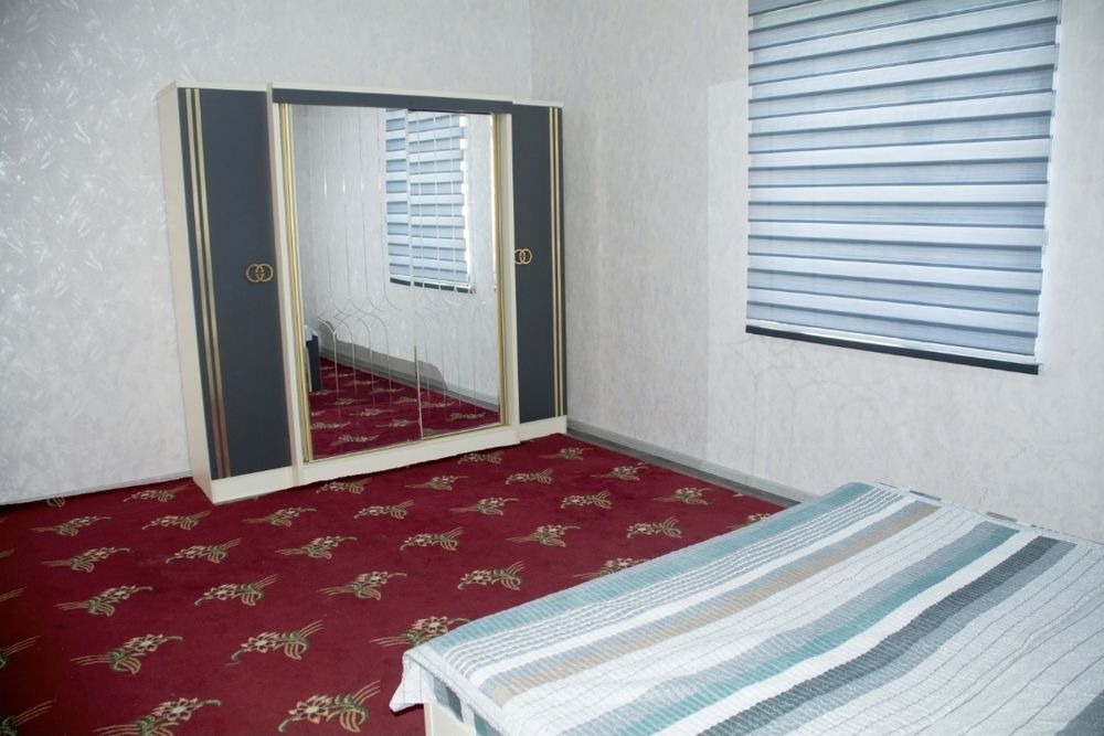 10 Sotixli  Tashkent dengizi boʻyidagi 10 Sotix dala hovli sotiladi