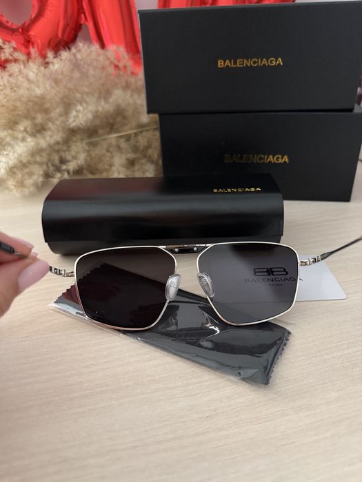 Ochelari Balenciaga