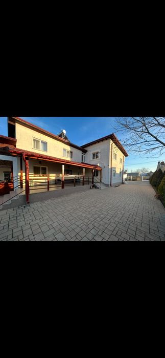 CASA DE VANZARE !!! Nu o sa ti para rau !