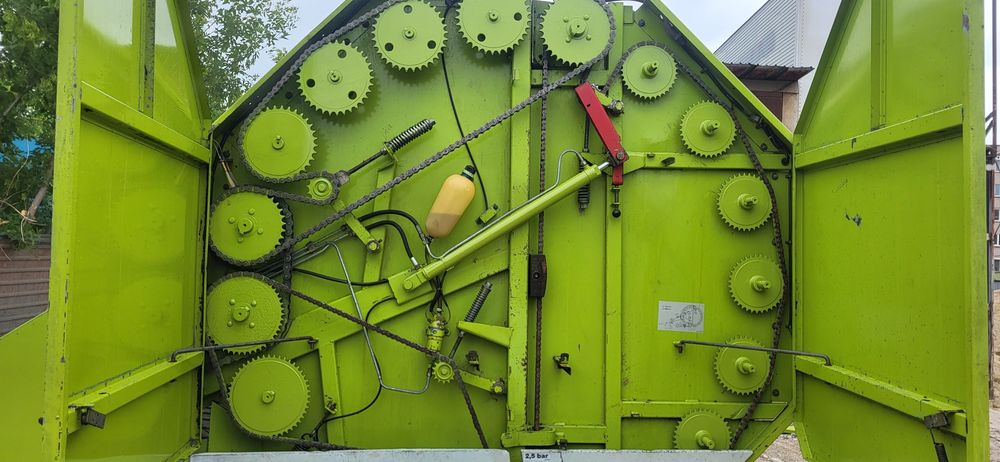 Пресподборщик CLASS 62 продам прес-подборщик до 500кг пресподборшик