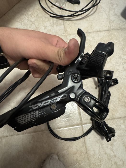 Спирачки Sram Code R 4 бутални