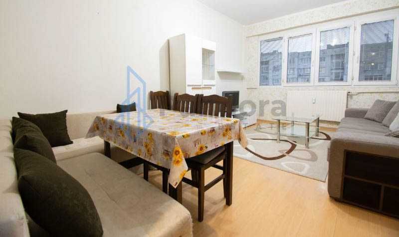 Дава се под наем Двустаен апартамент в София, Дружба 1 - 50 кв.м за 375 € - Снимка #2