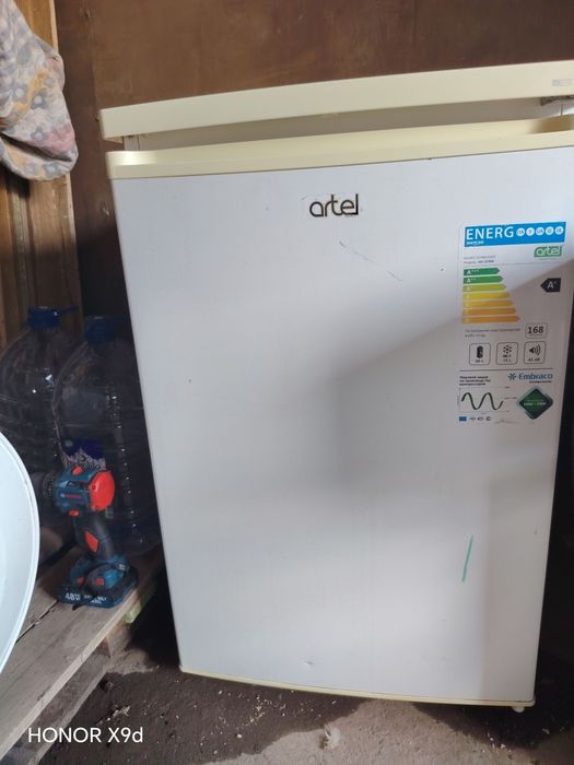 Artel xaladelnik xolati yaxshi turipdi usta koʻrmagan yaxshi muzlatadi