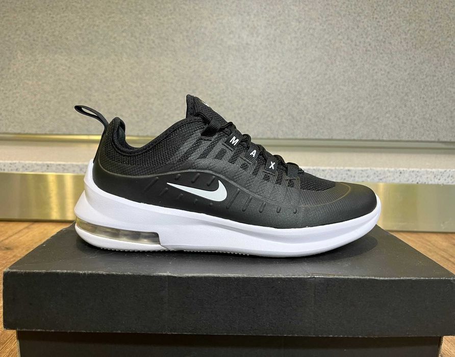 ОРИГИНАЛНИ *** Nike Air Max Axis / Black White