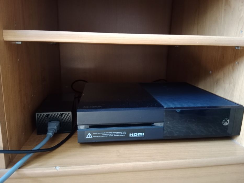 Xbox one 28000 тг