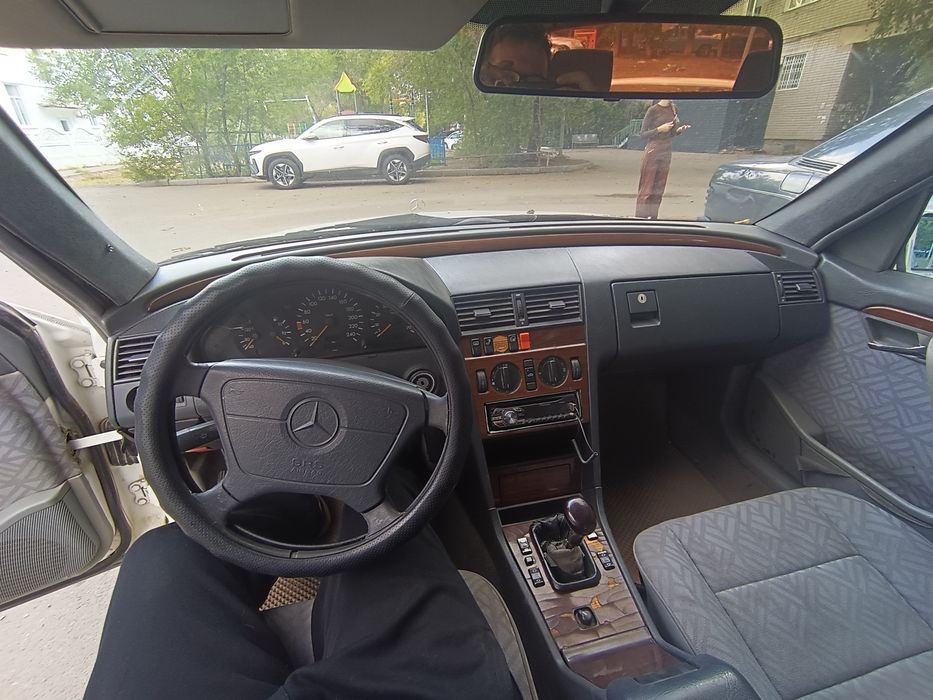 Продам Мерседес с180