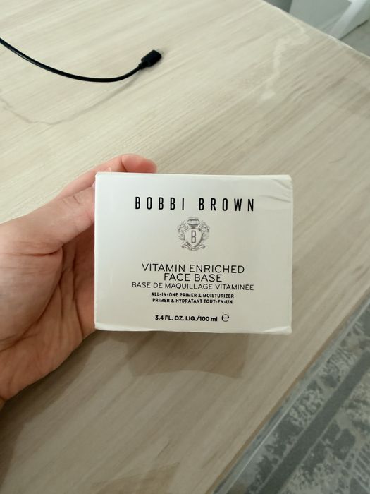 Bobbi brown база для лица