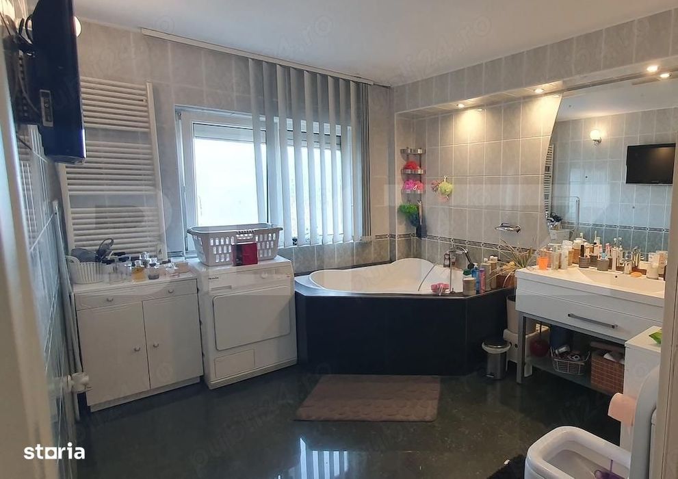 Apartament 3 camere complet utilat, 90 mp, zona Girocului