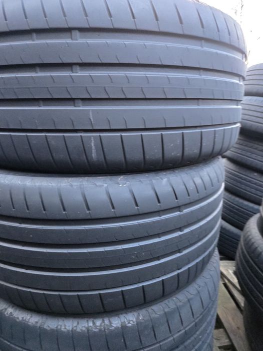 285 45 19  и 255 50 19 Bridgstone летни.