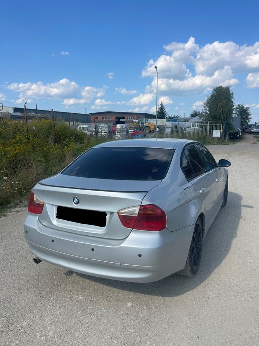 Dezmembrez e90 bmw berlina 2.0 n46b20b