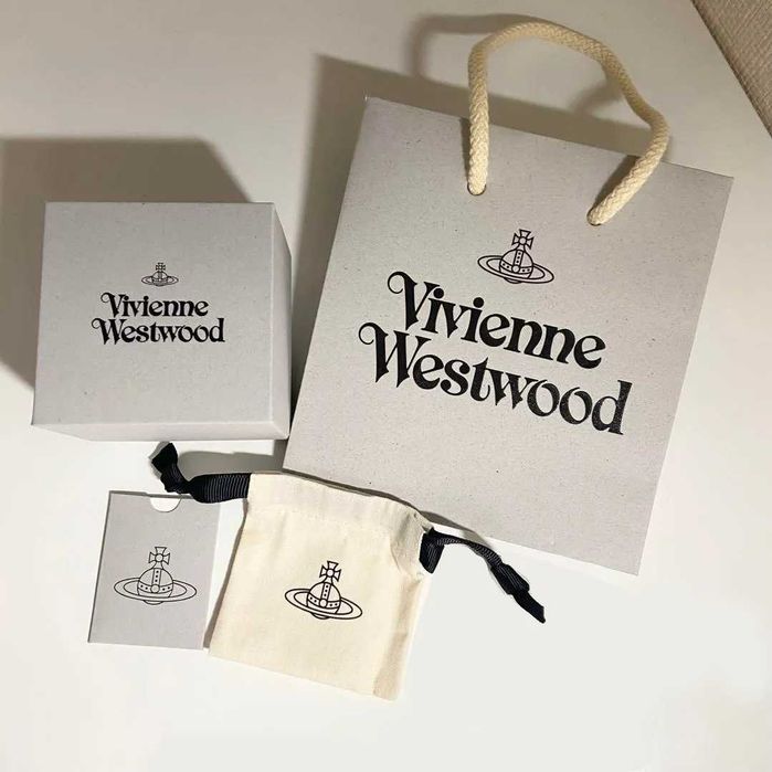 Vivienne Westwood Колие